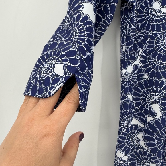 Katherine Way Top Women Small Blue White V Neck 3/4 Sleeve Swim Resort Stretch - Picture 2 of 11